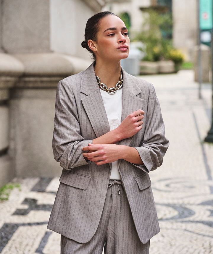 EsQualo 3/4 Sleeve Herringbone Blazer, Light Grey