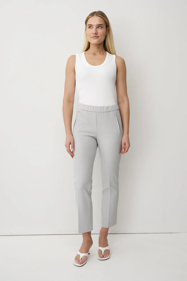 Pantalon Anna Montana gris clair rose Easy Flexi coupe décontractée 