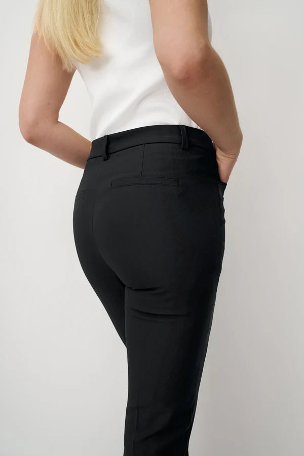 Pantalon slim noir Angelika d'Anna Montana 