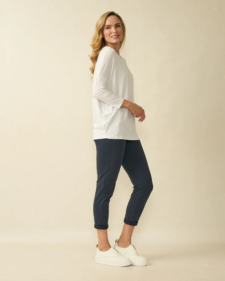 Top oversize basique blanc décolleté
