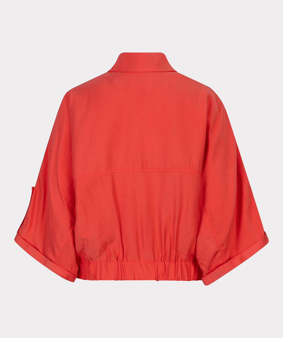 Veste EsQualo rouge à manches courtes et boutons dorés