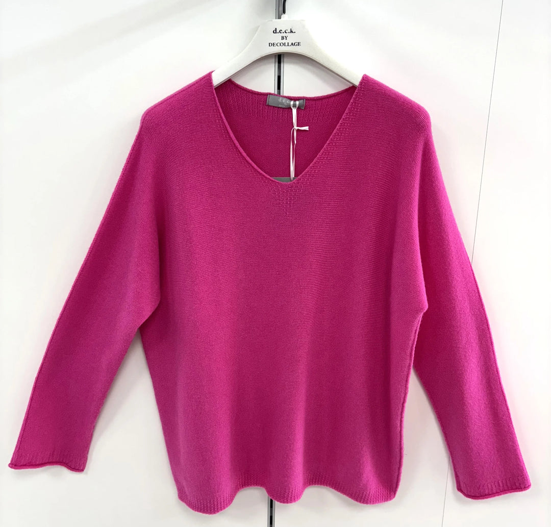 Decollage Fuchsia V-Neck Boyfriend Knit