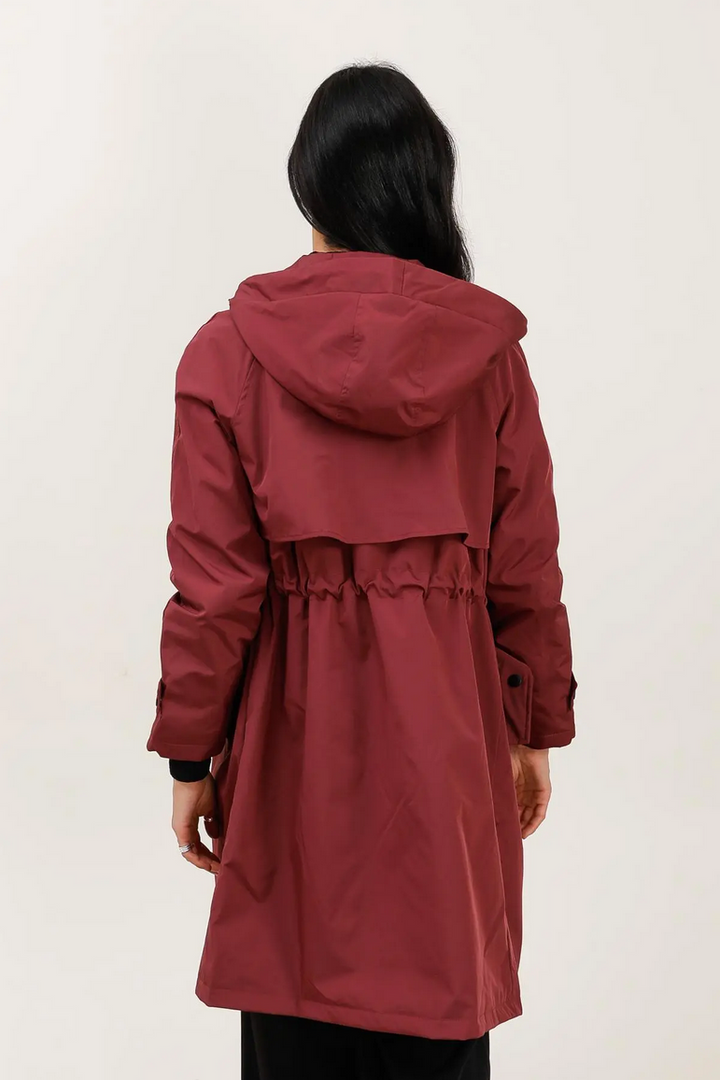 Parka longue imperméable bordeaux à capuche
