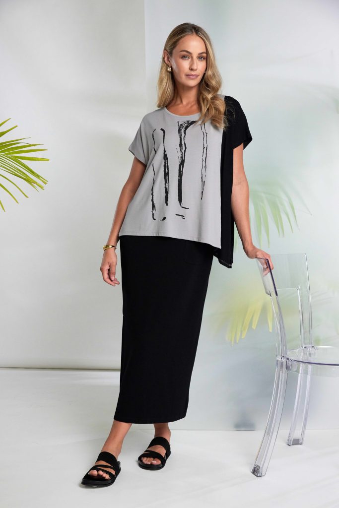 Robe basique noire en jersey NAYA avec détails de poche