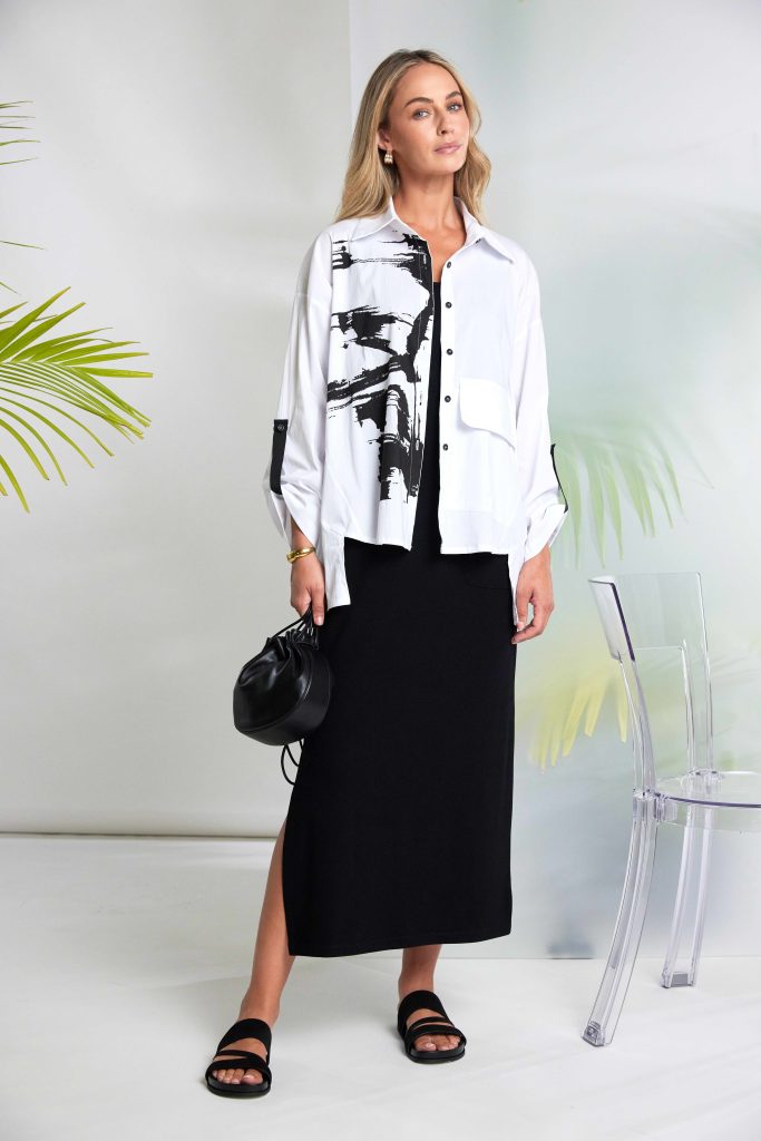 Robe basique noire en jersey NAYA avec détails de poche