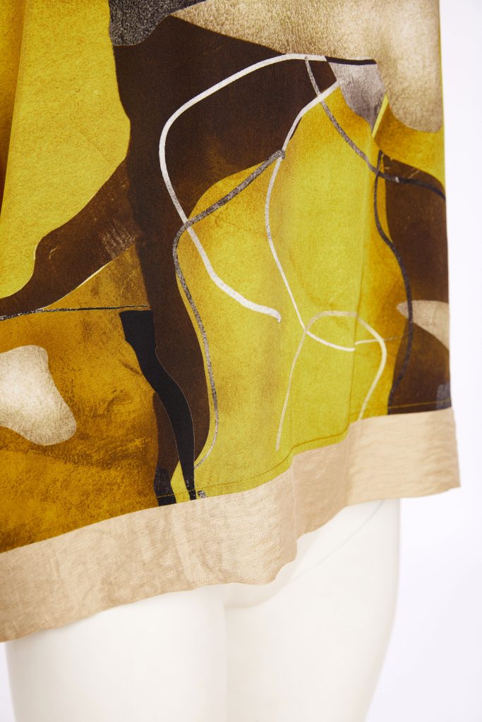 Haut imprimé à col montant et coupe carrée NAYA Oasis