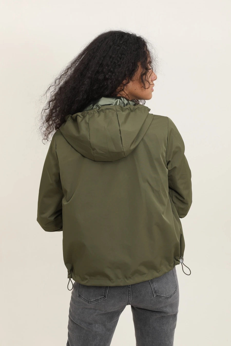 Parka longue kaki imperméable avec capuche
