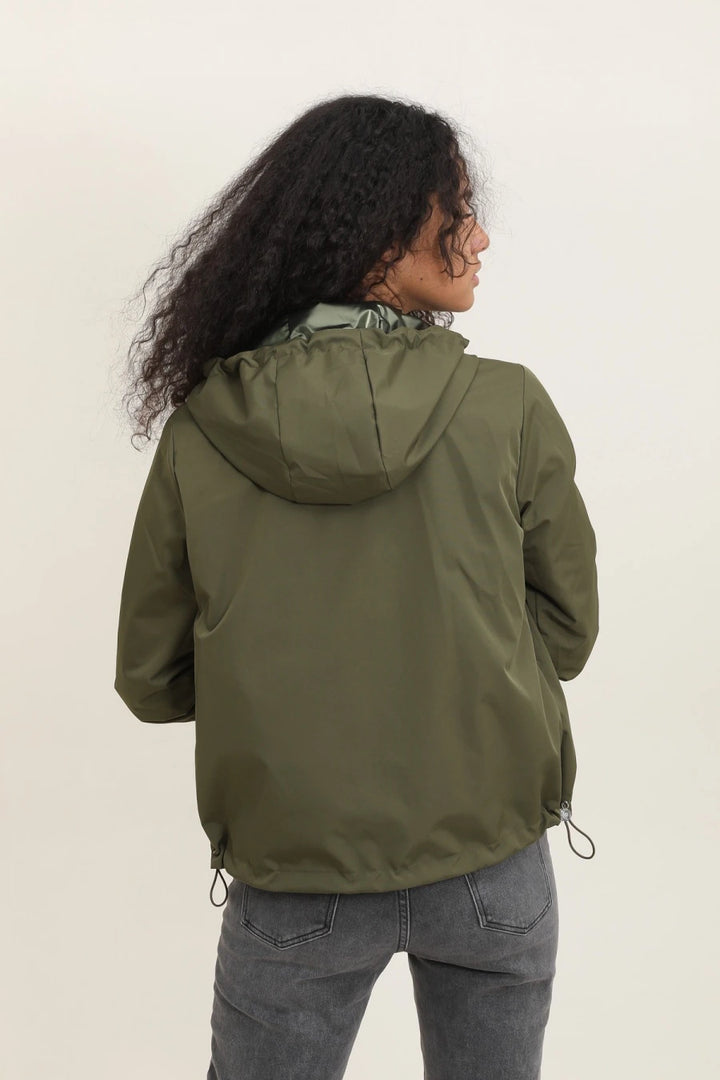 Parka longue kaki imperméable avec capuche