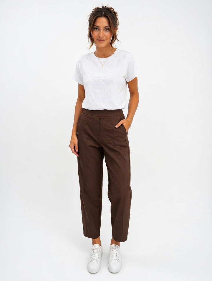 Pantalon de voyage gris léger et court