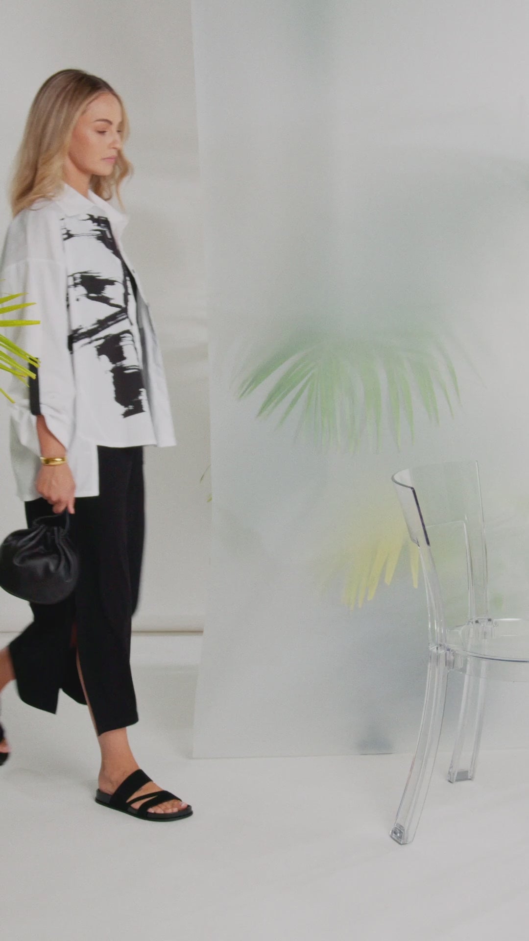 Robe basique noire en jersey NAYA avec détails de poche